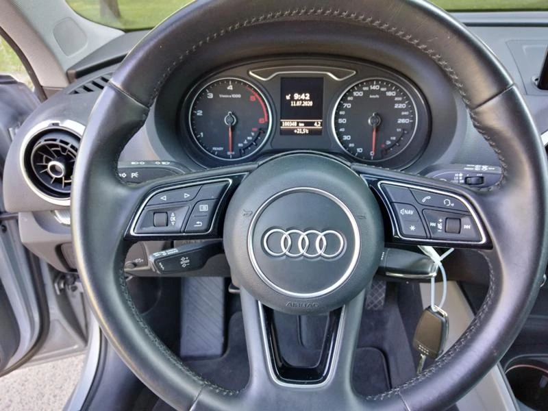 Audi A3 2, 0TDI 150ks NAVI DSG, снимка 9 - Автомобили и джипове - 29422423