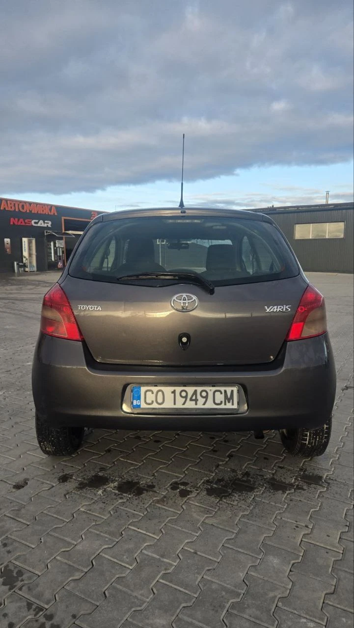 Toyota Yaris 1.4 D4d, снимка 6 - Автомобили и джипове - 52680316