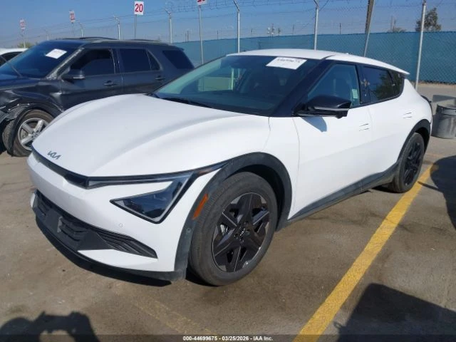 Kia EV6 * LIGHT* LONG* RANGE* RWD* 