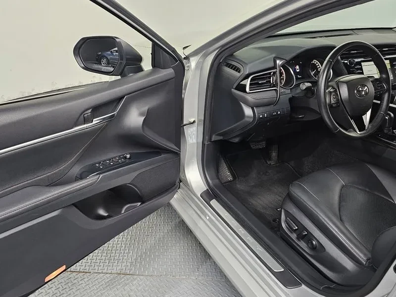 Toyota Camry 2.5 XV70 �������| ���������| �������� | Mobile.bg � ����������� 10