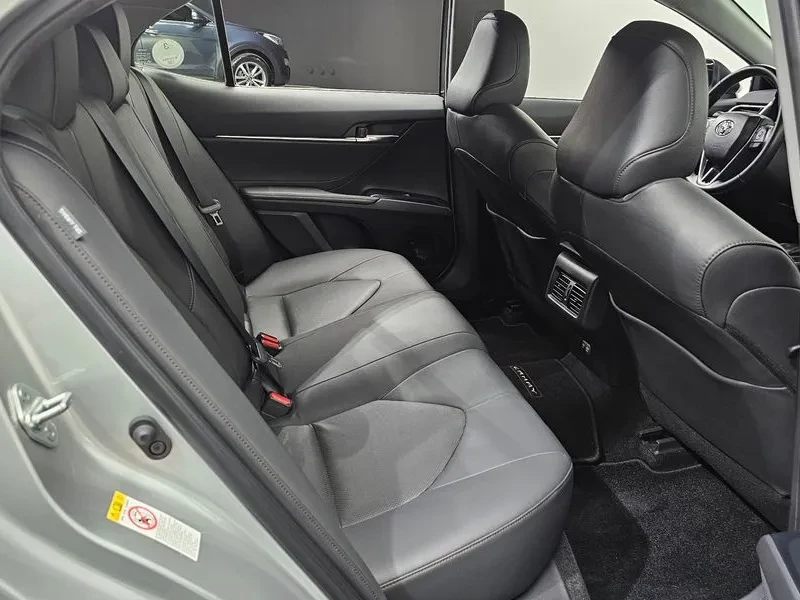 Toyota Camry 2.5 XV70 �������| ���������| �������� | Mobile.bg � ����������� 11