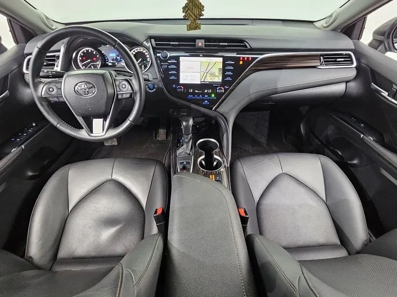 Toyota Camry 2.5 XV70 �������| ���������| �������� | Mobile.bg � ����������� 7
