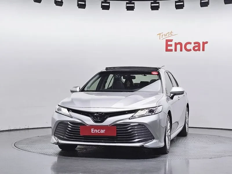 Toyota Camry 2.5 XV70 �������| ���������| �������� | Mobile.bg � ����������� 3