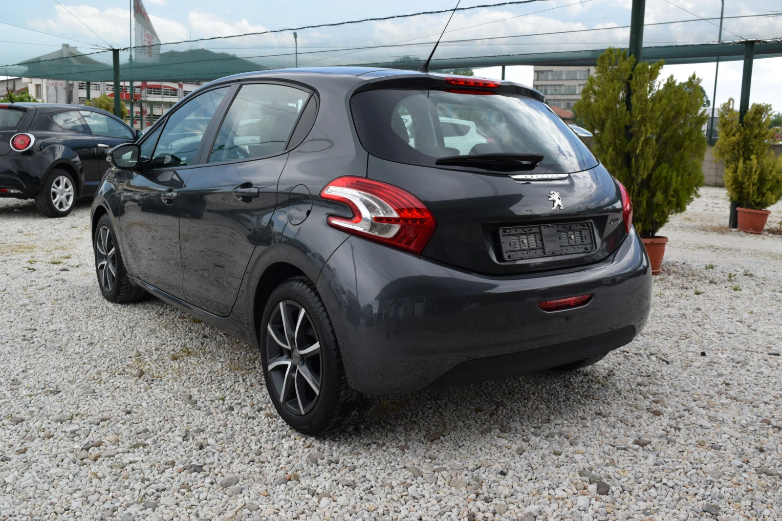 Peugeot 208 1.4HDI - изображение 5