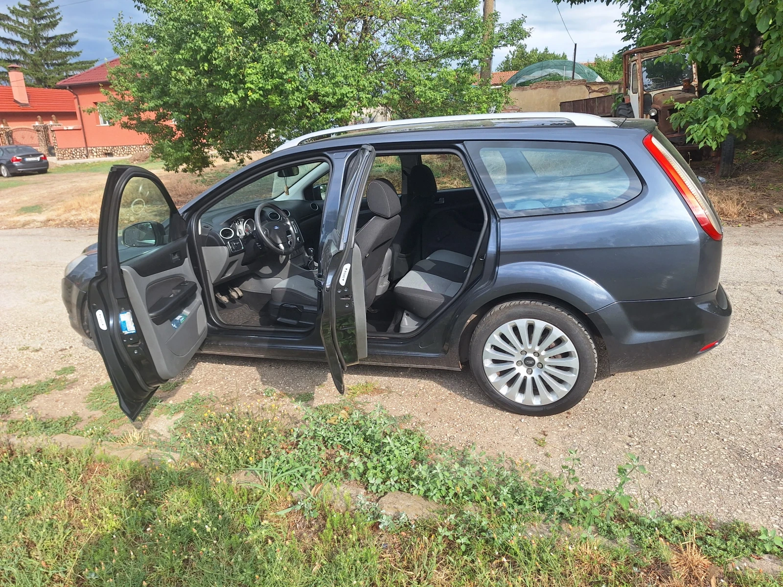 Ford Focus  - изображение 7