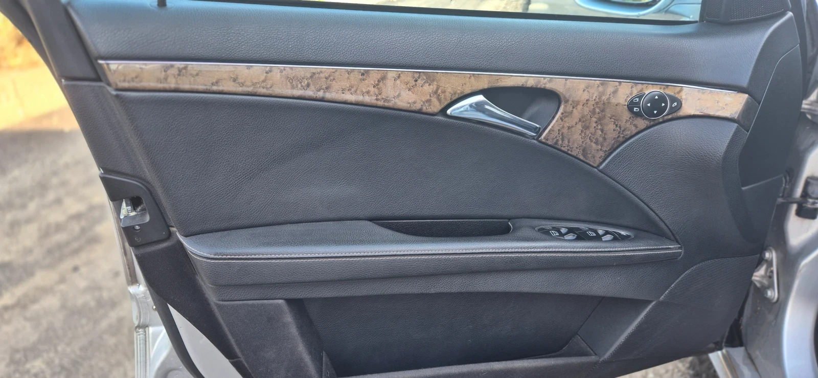 Mercedes-Benz E 320 | Mobile.bg   11