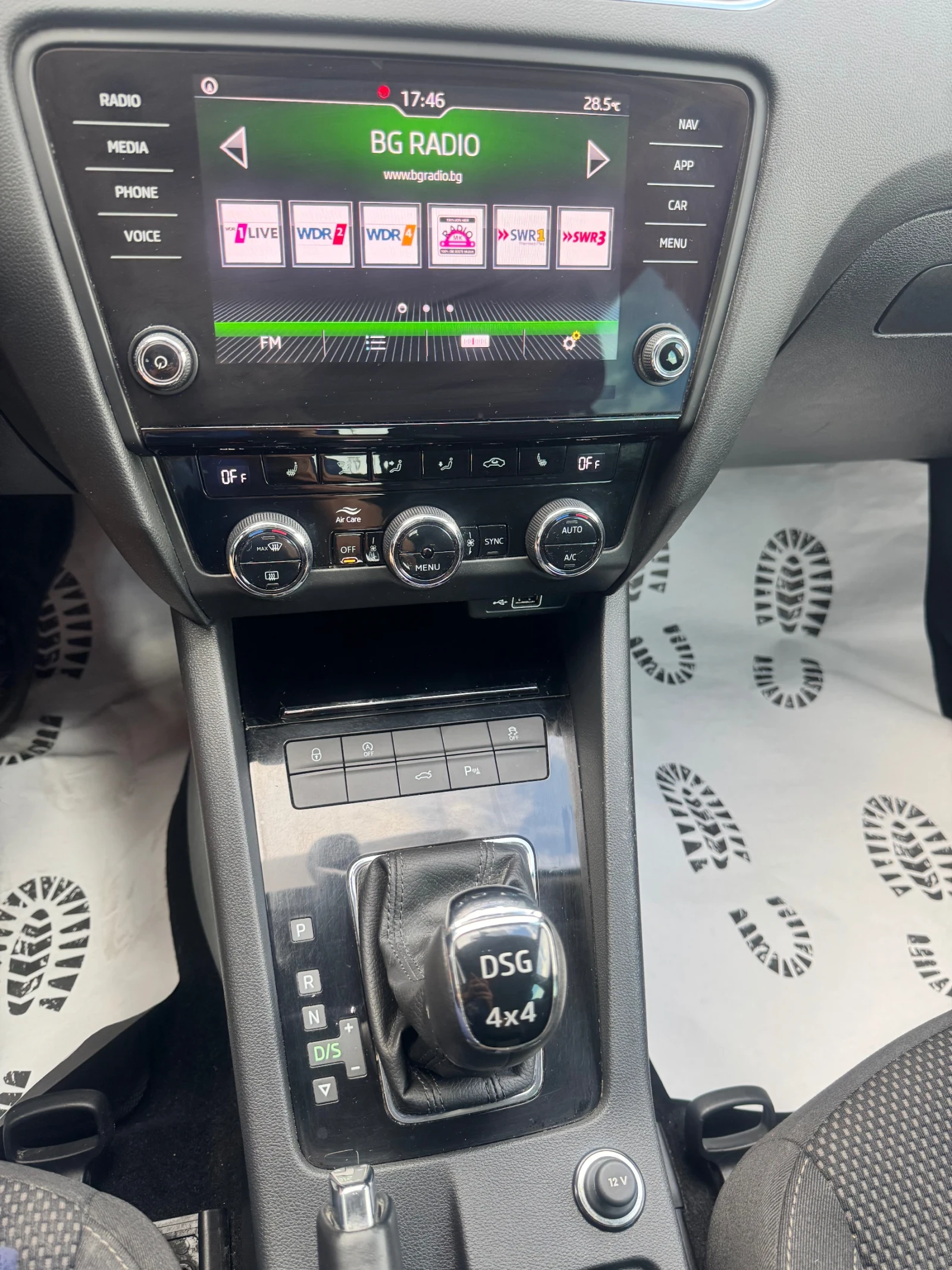 Skoda Octavia SCOUT 4X4 | Mobile.bg — изображение 13