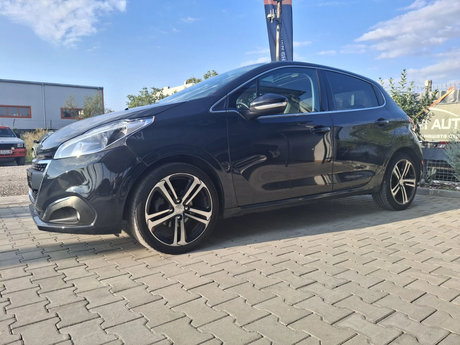 Peugeot 208 1.2* * GTline * * Euro6 * * 96.000X.KM LIZING - изображение 3