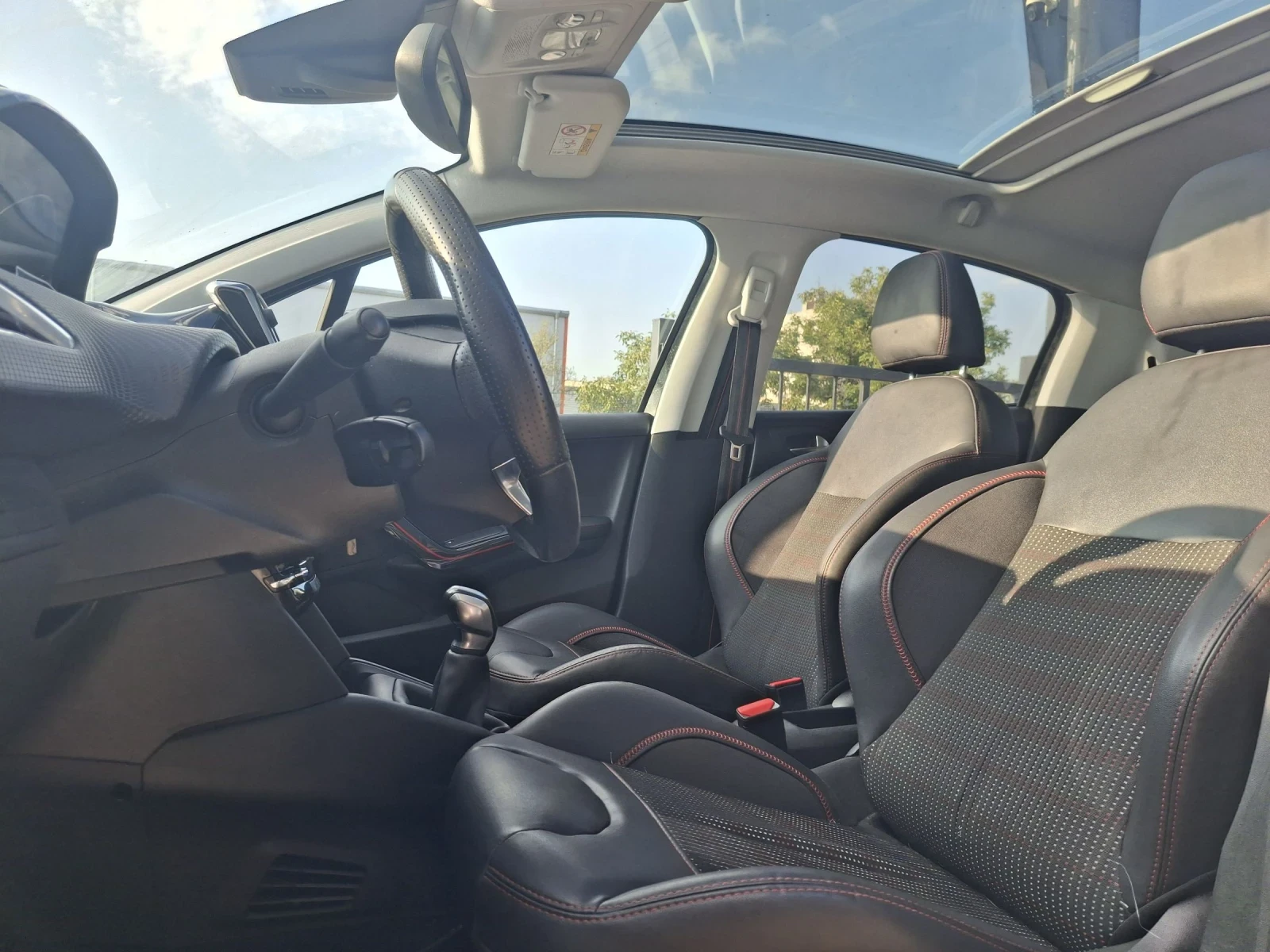 Peugeot 208 1.2* * GTline * * Euro6 * * 96.000X.KM LIZING - изображение 10