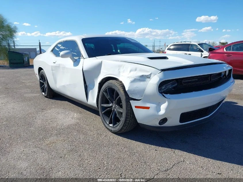 Dodge Challenger 3.6L V-6 DOHC, VVT, 305HP Rear Wheel Drive | Mobile.bg   11