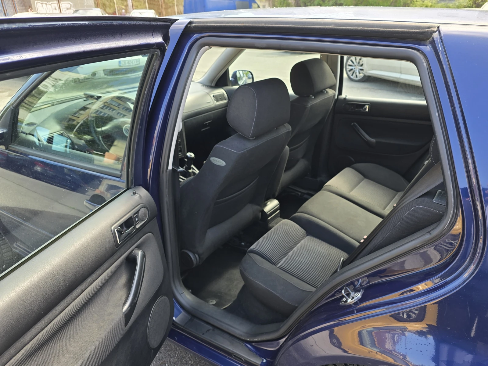 VW Golf 4 16V 105 к.с. - изображение 10