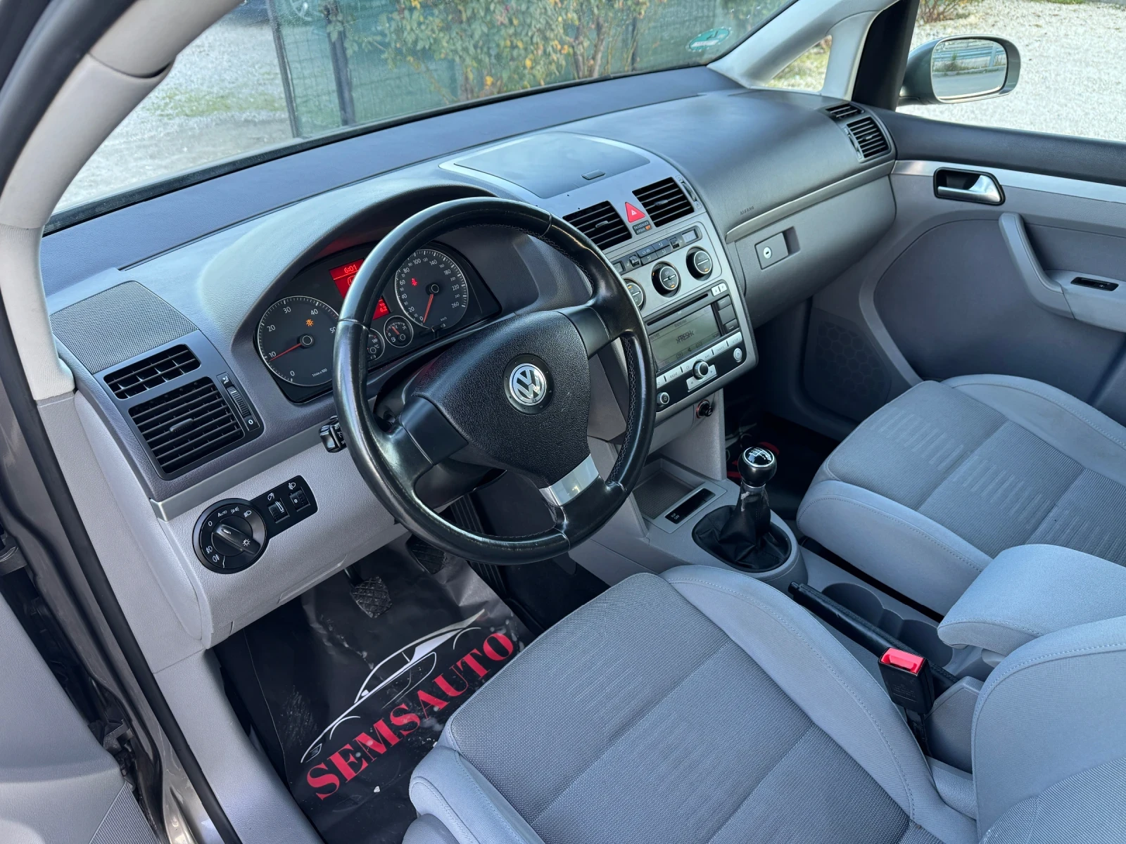 VW Touran 2.0 TDI HIGHLINE  ��� ��������e | Mobile.bg � ����������� 9