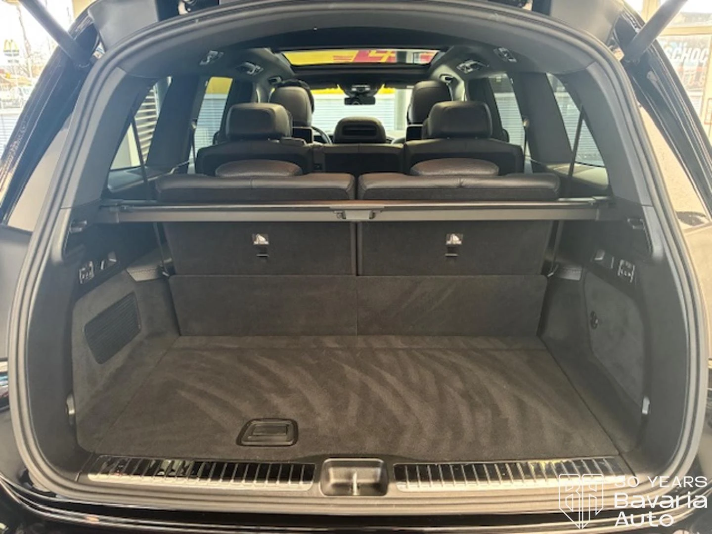 Mercedes-Benz GLS 450 d 4MATIC AMG Line, снимка 11 - Автомобили и джипове - 53776242