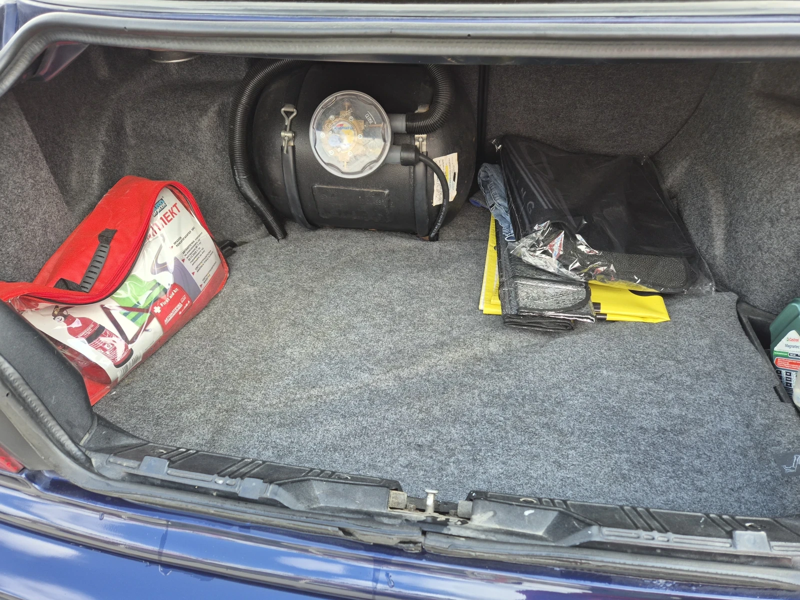 BMW 316 Купе, снимка 13 - Автомобили и джипове - 53854689