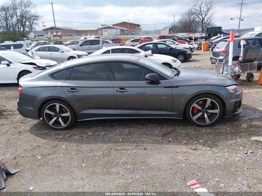Audi A5 2.0l Sportback Premium Plus 45 Tfsi Quattro S Tron, снимка 13 - Автомобили и джипове - 53910551