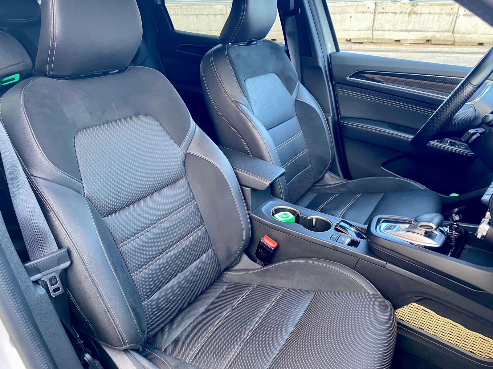 Renault Arkana Full Hybrid E-Tech Engineered Fast Track, снимка 15 - Автомобили и джипове - 53911961