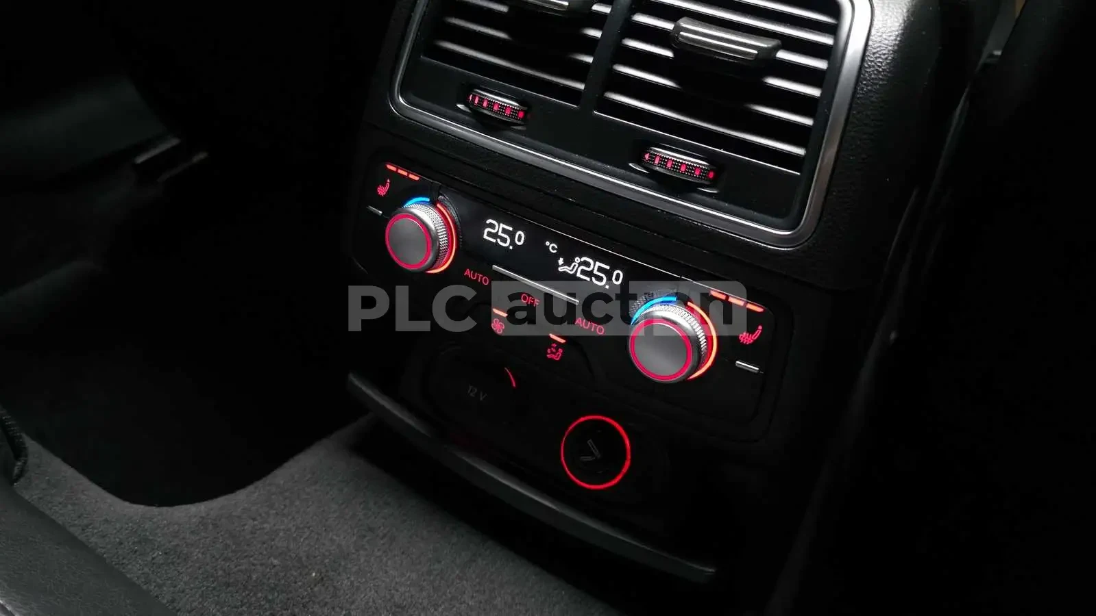 Audi A6, снимка 16 - Автомобили и джипове - 54141399