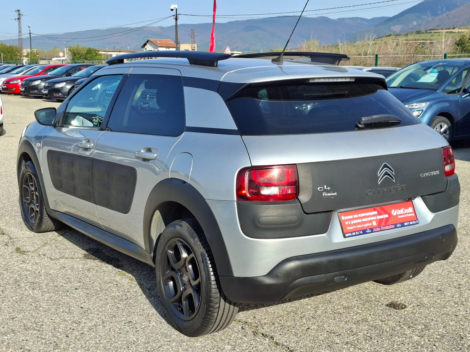Citroen C4 Cactus 1, 2 i, снимка 7 - Автомобили и джипове - 54196705