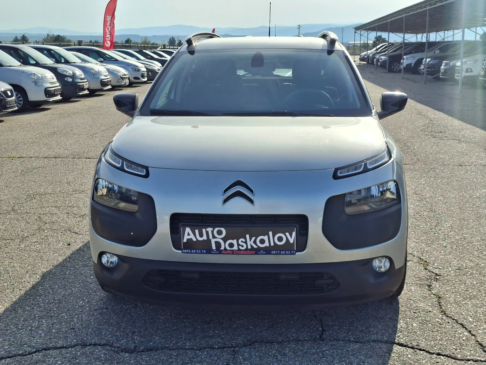 Citroen C4 Cactus 1, 2 i, снимка 2 - Автомобили и джипове - 54196705