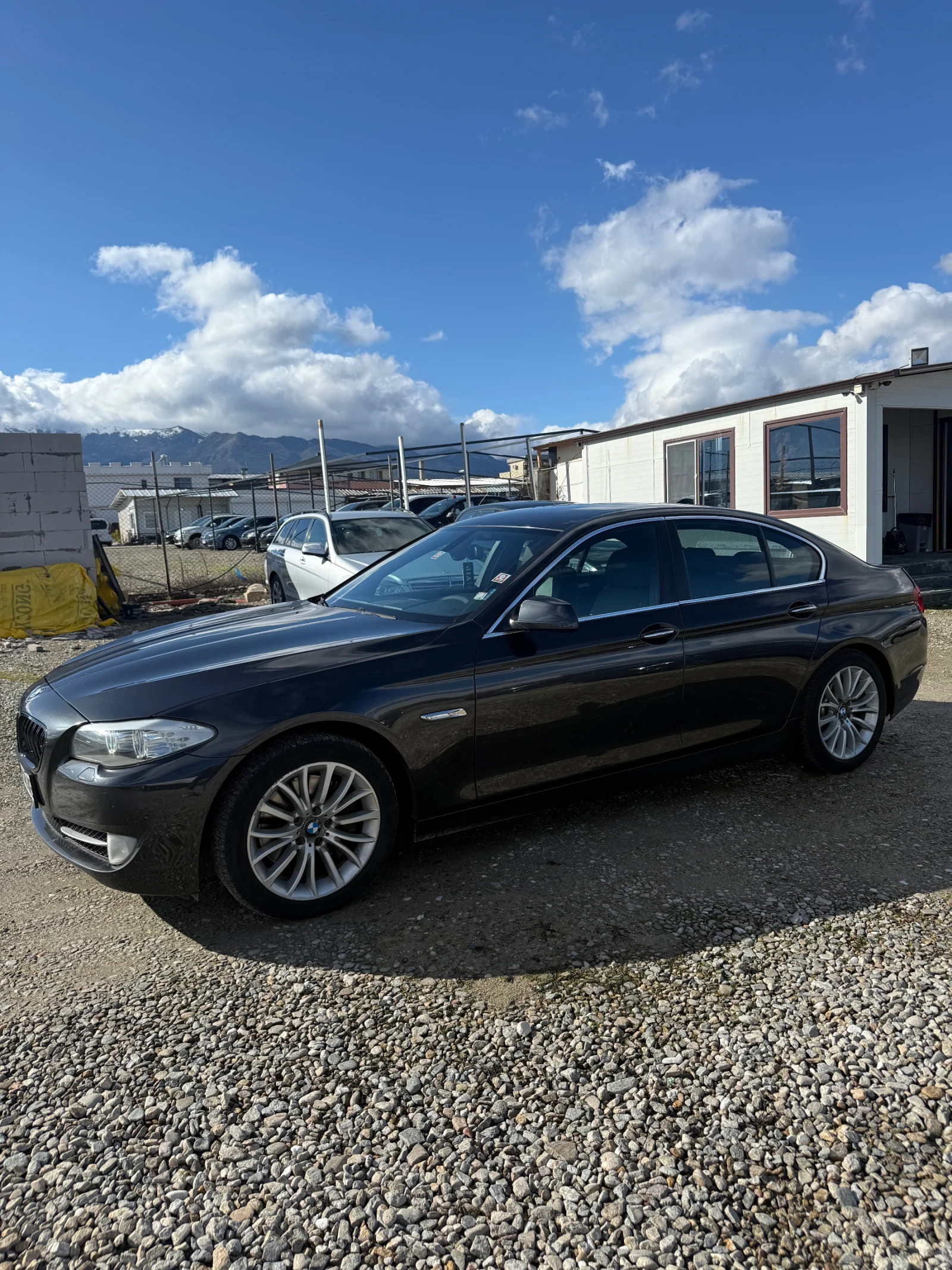 BMW 535 3.0D* ZF-8* xDrive* ЛИЗИНГ, снимка 7 - Автомобили и джипове - 54422406