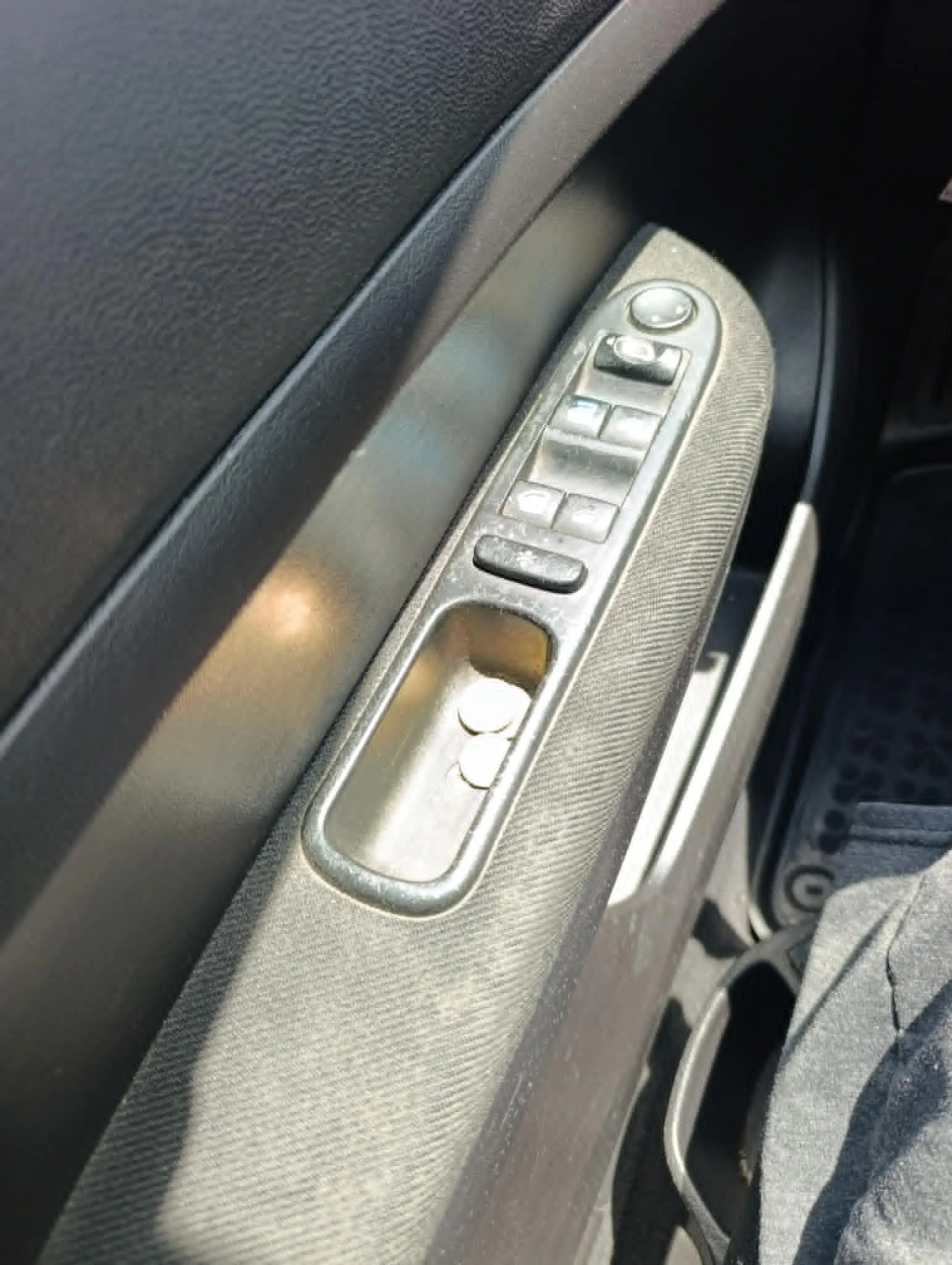Peugeot 307, снимка 16 - Автомобили и джипове - 54682878