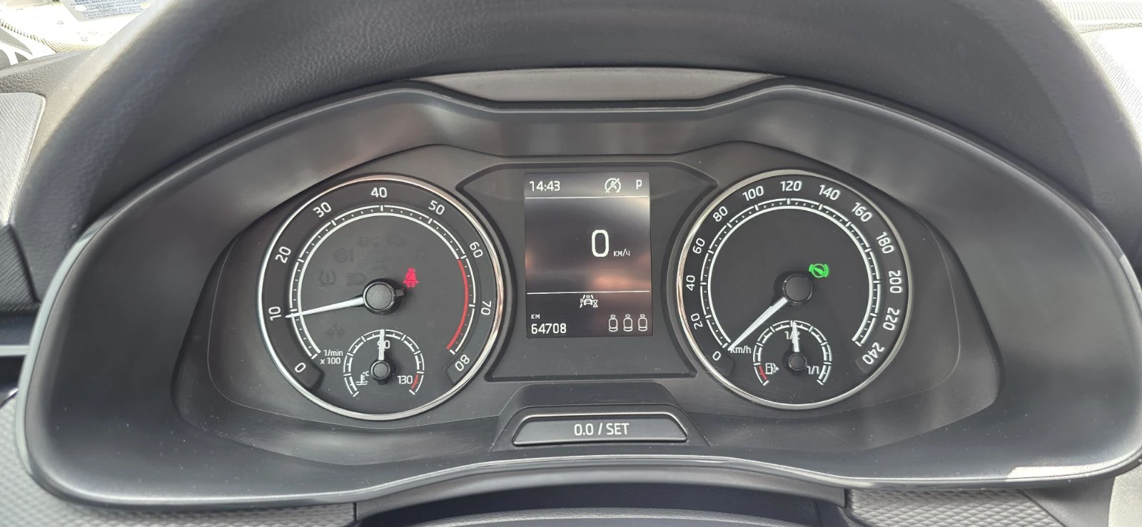 Skoda Scala  Ambition 1, 5, снимка 2 - Автомобили и джипове - 55199550