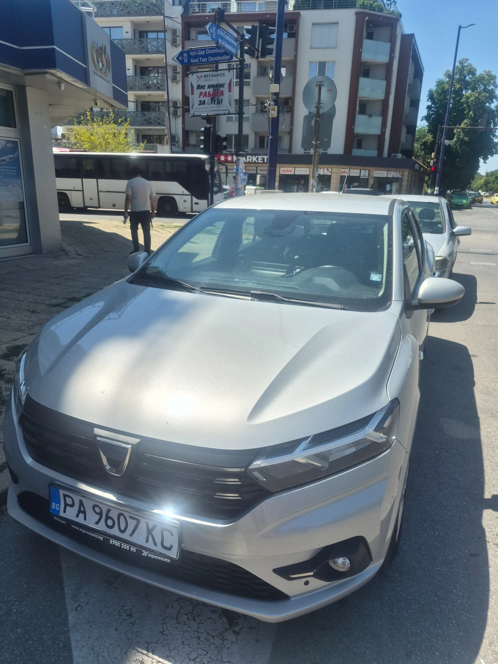 Dacia Logan Газ, бензин , снимка 8 - Автомобили и джипове - 55364247