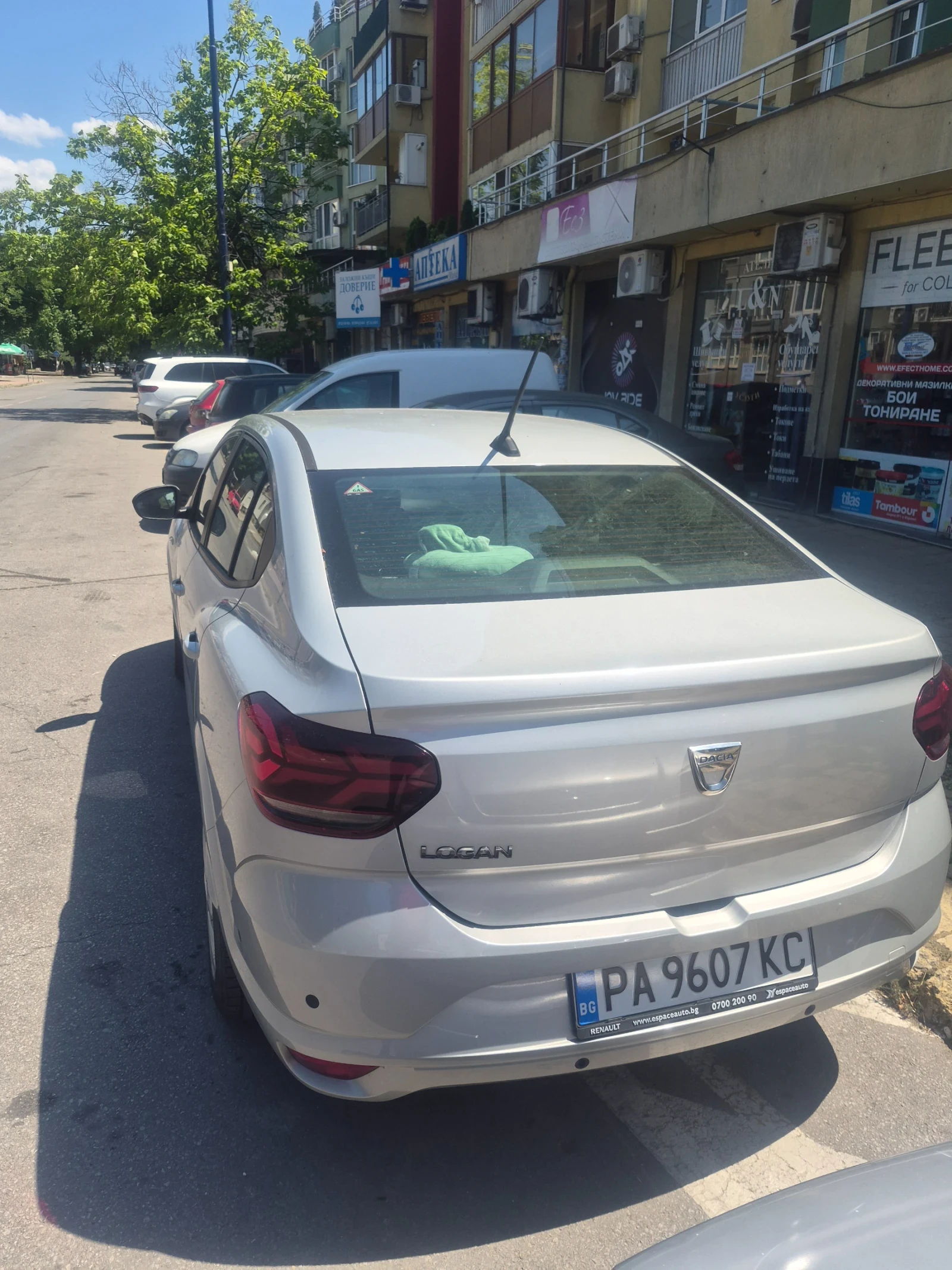 Dacia Logan Газ, бензин , снимка 7 - Автомобили и джипове - 55364247