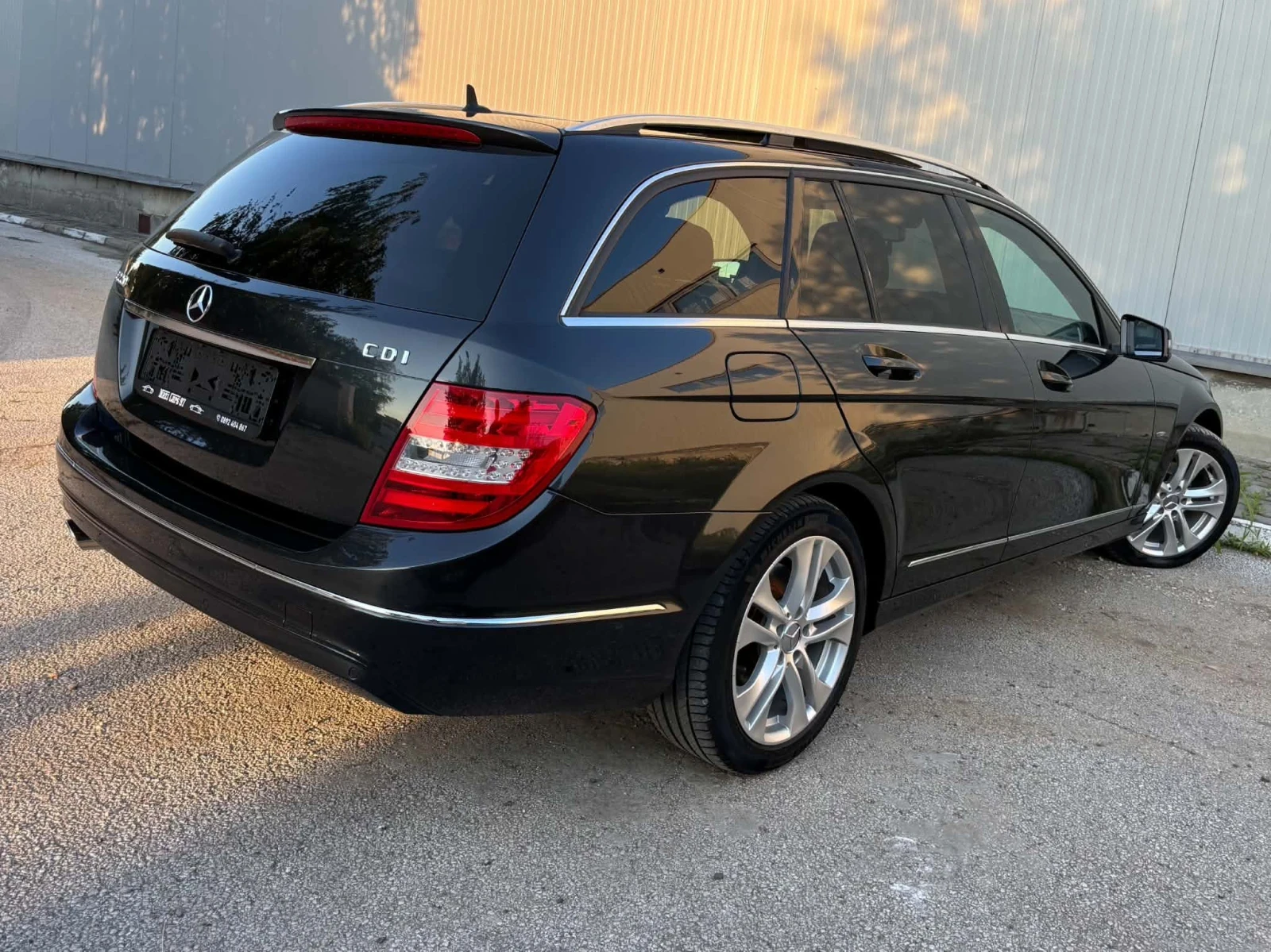Mercedes-Benz C 220 170 к.с./ ПАНОРАМА/ АВТОМАТ/ FACELIFT/ AVANTGARDE, снимка 7 - Автомобили и джипове - 55590750