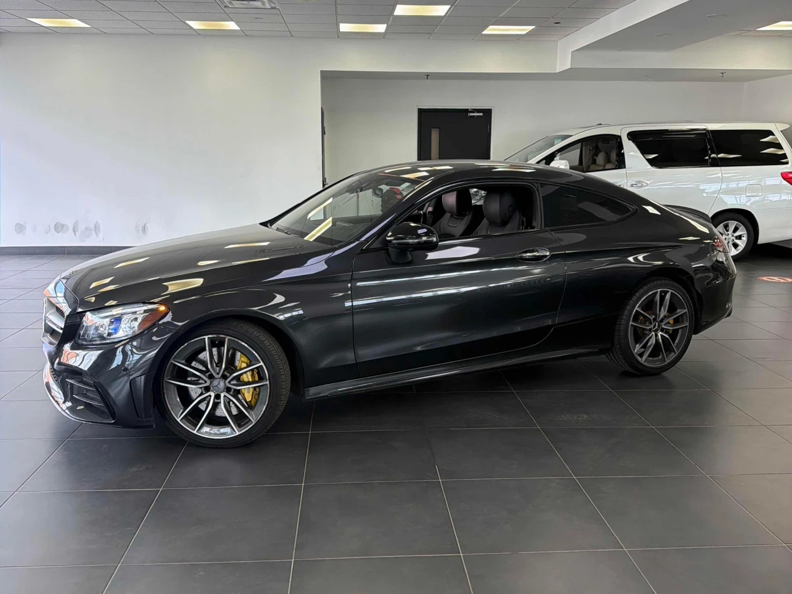 Mercedes-Benz C 43 AMG 360* PANO* Burmester* Distronic* �������* 2����� | Mobile.bg � ����������� 3