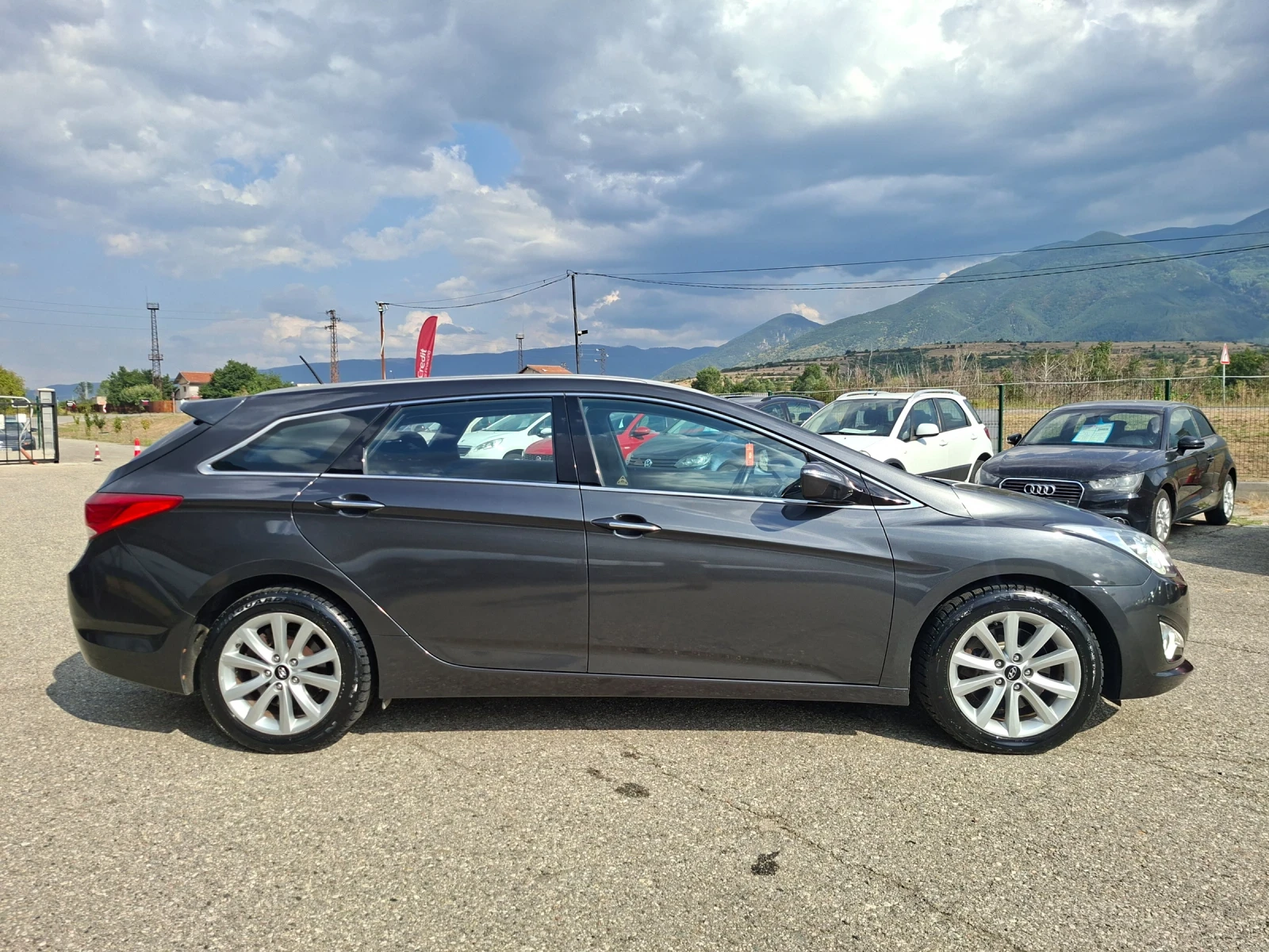 Hyundai I40 1, 7 crdi, снимка 4 - Автомобили и джипове - 55824687