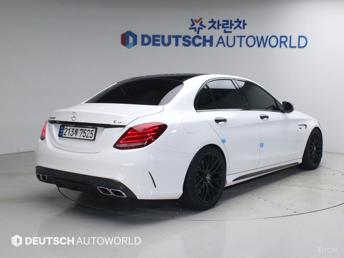 Mercedes-Benz C 63 AMG BURMESTER* XЕДЪП* 360КАМЕРА, снимка 2 - Автомобили и джипове - 56129635
