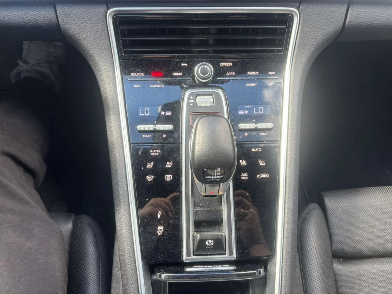 Porsche Panamera  4 AWD / Burmester / 360 / Carfax  | Mobile.bg � ����������� 11