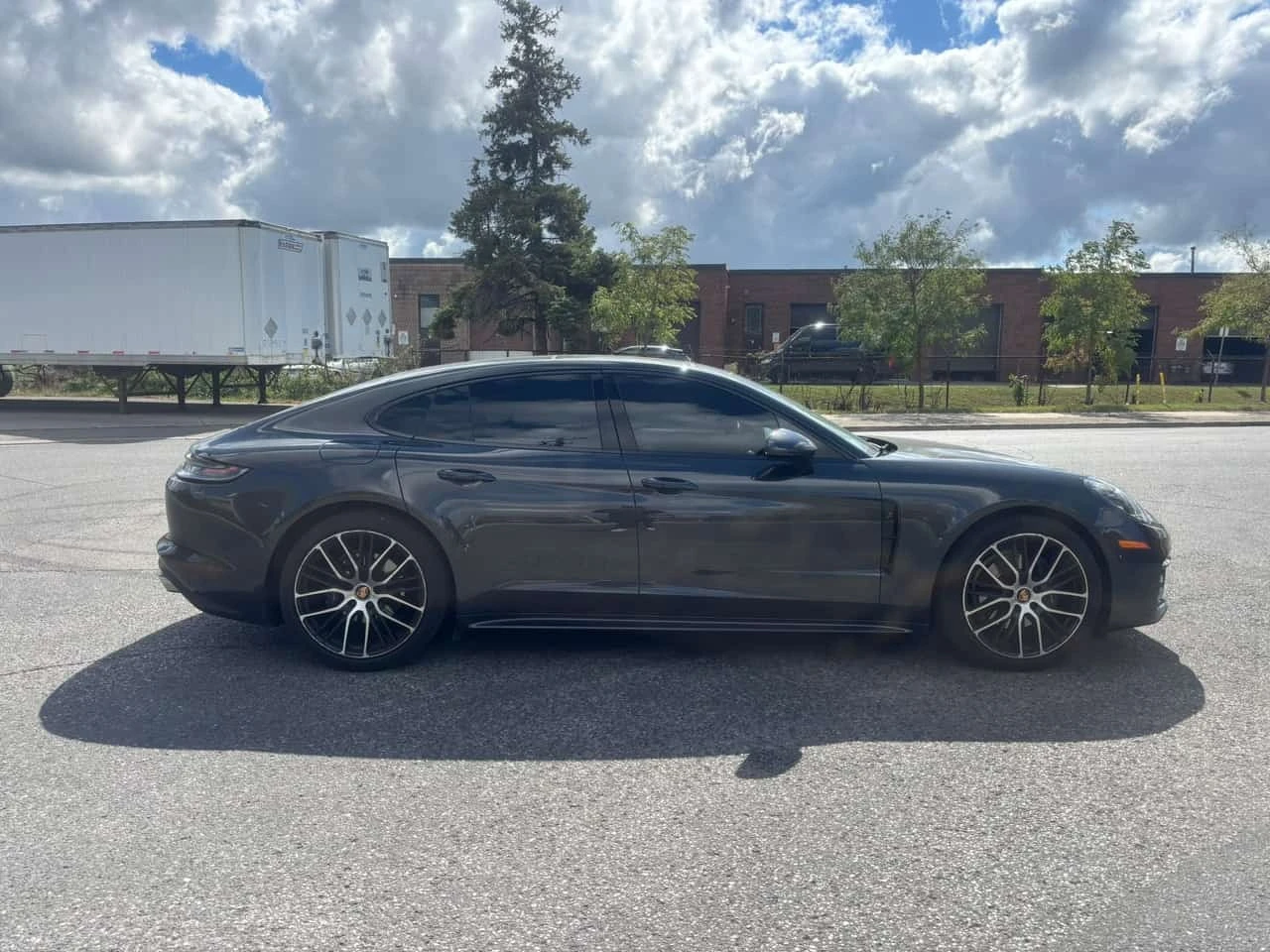 Porsche Panamera  4 AWD / Burmester / 360 / Carfax  | Mobile.bg � ����������� 3