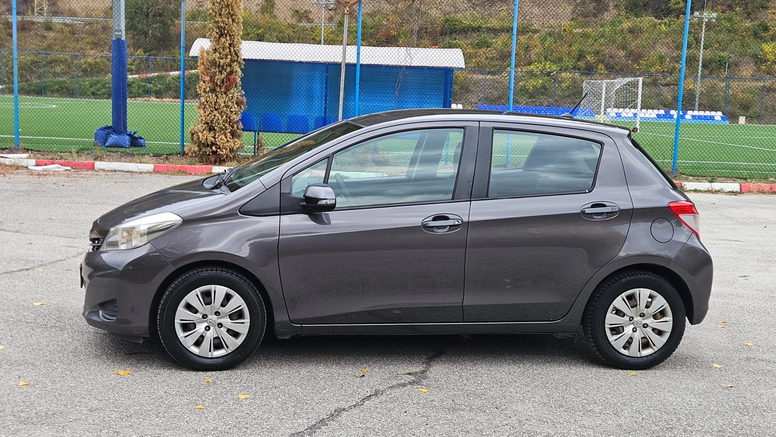 Toyota Yaris 1.0 NAVIG/KLIMA/EURO-5B | Mobile.bg � ����������� 3