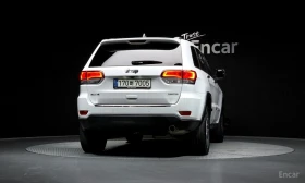 Jeep Grand cherokee 3.6* V6* 8ZF* LIMITED* ПОДГРЕВ* ОБДУХВАНЕ* 360КАМЕ, снимка 4