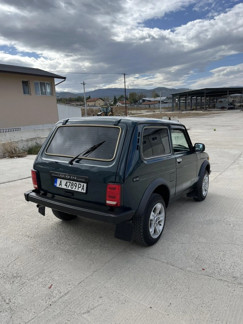 Lada Niva, снимка 5 - Автомобили и джипове - 48438375