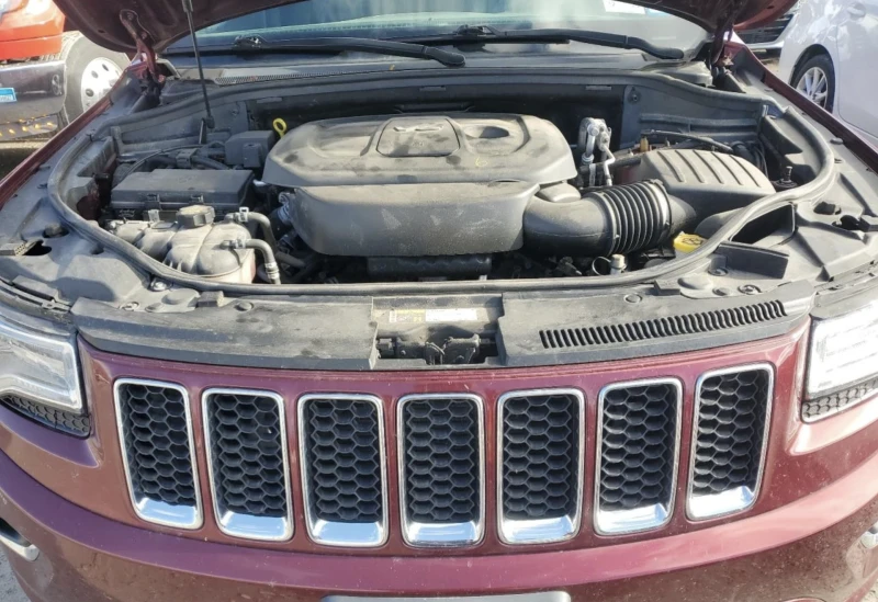 Jeep Grand cherokee, снимка 12 - Автомобили и джипове - 48292349