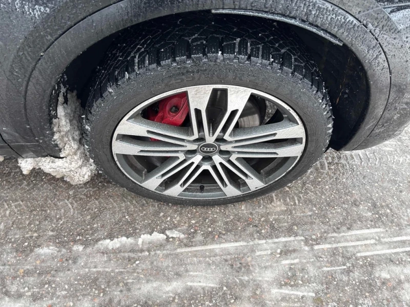Audi SQ5 2022 Technik * CARFAX * БЕЗ ПЪРВОНАЧАЛНА ВНОСКА, снимка 6 - Автомобили и джипове - 53014127