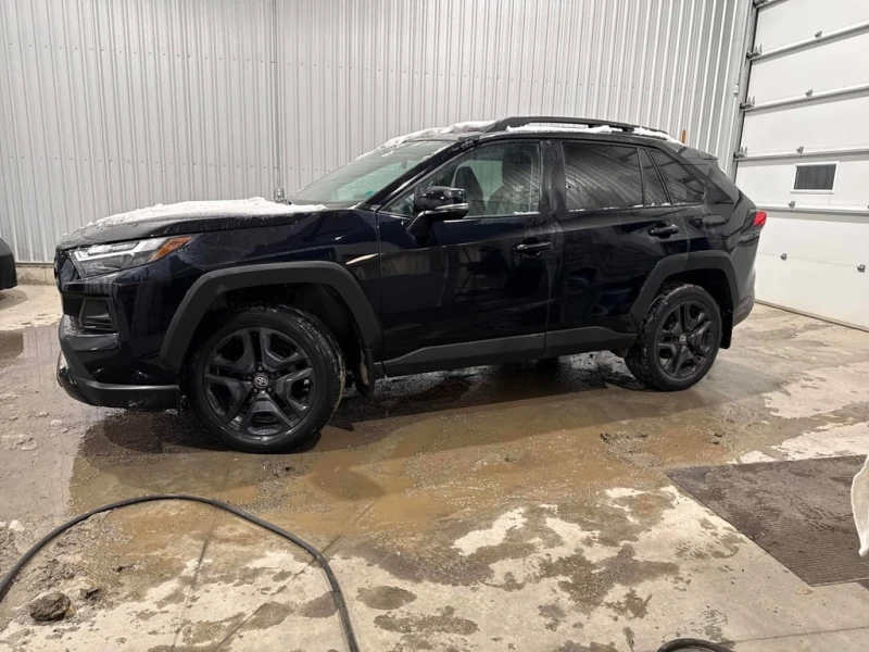 Toyota Rav4 * Trail * CARFAX * БЕЗ ПЪРВОНАЧАЛНА ВНОСКА, снимка 2 - Автомобили и джипове - 53079541