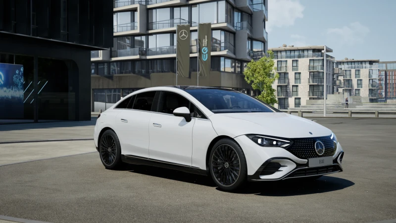 Mercedes-Benz EQE 300 - 110900 лв. / 56702.27 € - 48084713 1