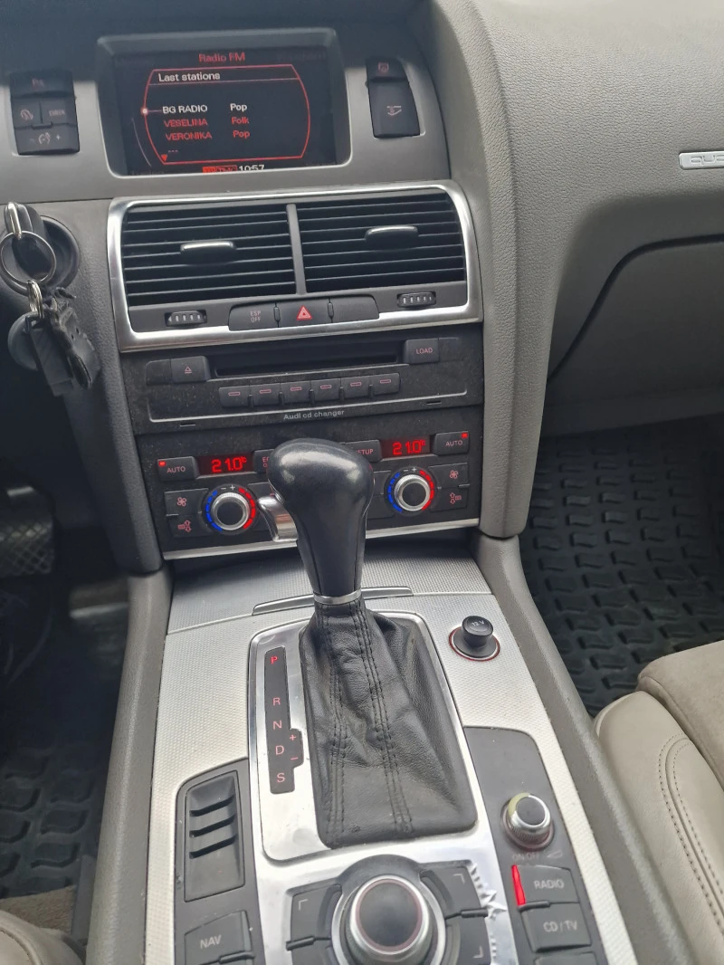 Audi Q7 3000, снимка 15 - Автомобили и джипове - 54496626