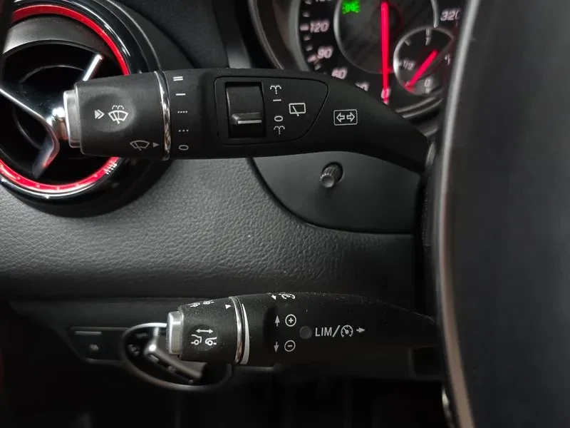 Mercedes-Benz GLA 45 AMG 4Matic, снимка 16 - Автомобили и джипове - 56067204