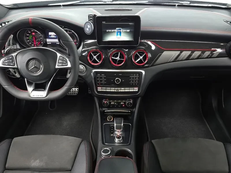 Mercedes-Benz GLA 45 AMG 4Matic, снимка 6 - Автомобили и джипове - 56067204