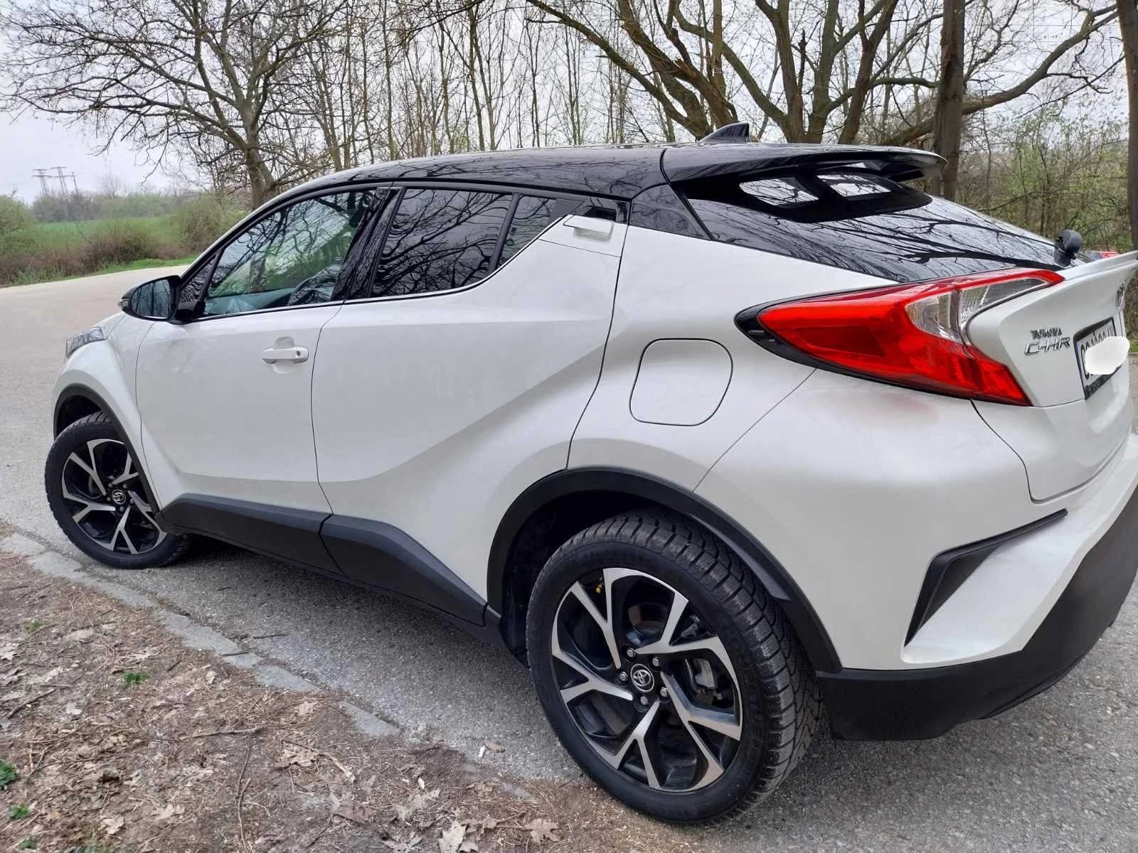 Toyota C-HR  - изображение 3