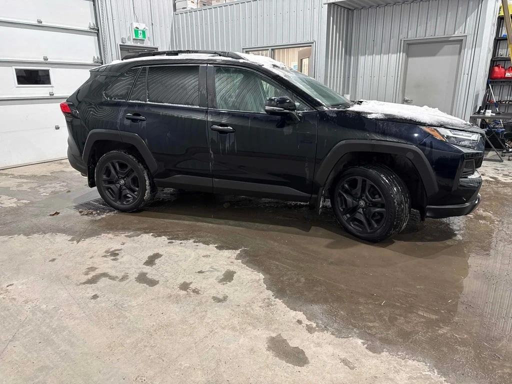 Toyota Rav4 * Trail * CARFAX * БЕЗ ПЪРВОНАЧАЛНА ВНОСКА - изображение 3