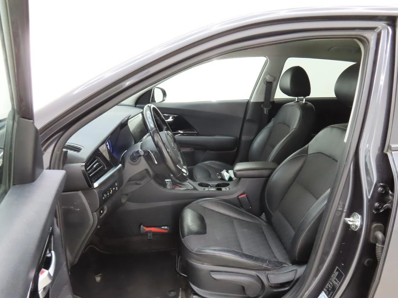 Kia Niro 1.6 GDI DynamicPlusLine, снимка 6 - Автомобили и джипове - 54145021