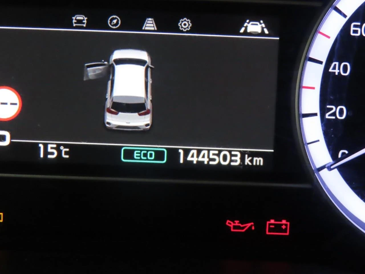 Kia Niro 1.6 GDI DynamicPlusLine, снимка 9 - Автомобили и джипове - 54145021