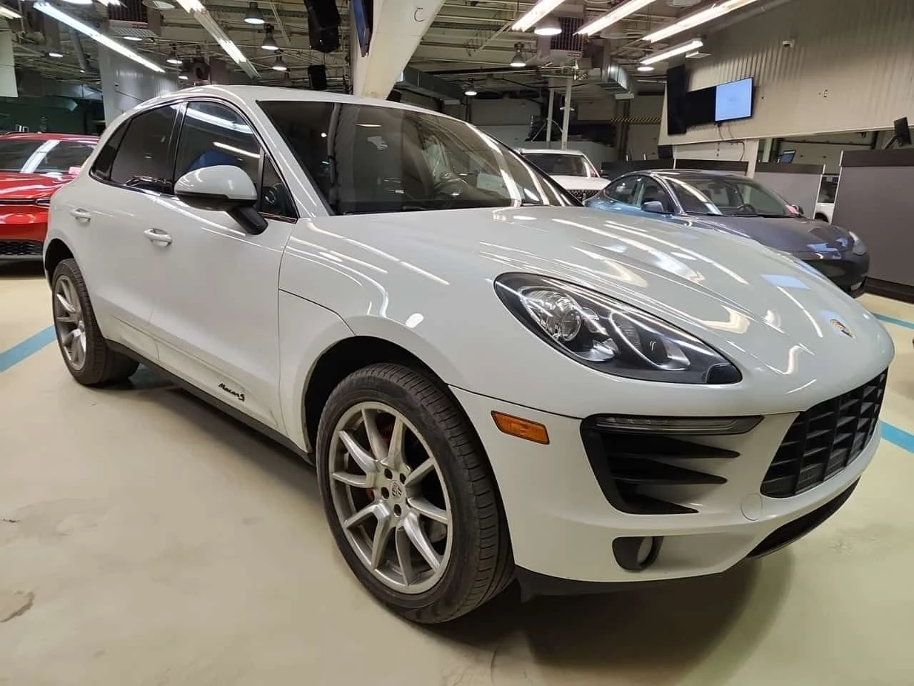 Porsche Macan S/CARFAX/ПАНОРАМА/ПОДГРЕВИ, снимка 2 - Автомобили и джипове - 54147330