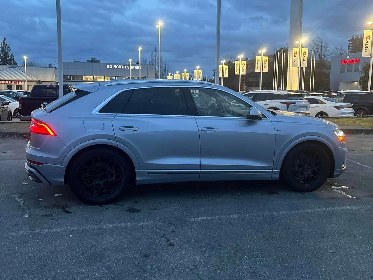 Audi Q8 * Technik * CARFAX * ���� �� �� | Mobile.bg � ����������� 5